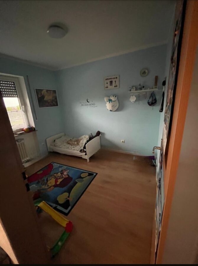 ** Gut geschnittene 4,5 Zimmer-Wohnung in Bindlach** - Kinderzimmer