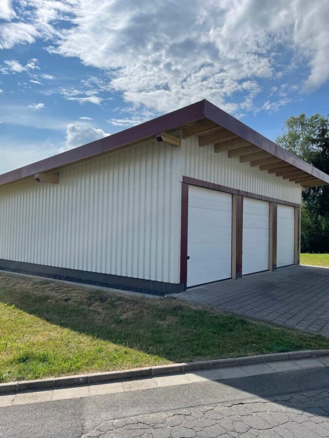 **Top gepflegtes Zweifamilienhaus** - Garage - OPTIONAL