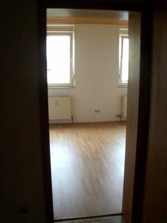 ** 2-Zimmer-Wohnung in zentraler Lage** - Wohnzimmer