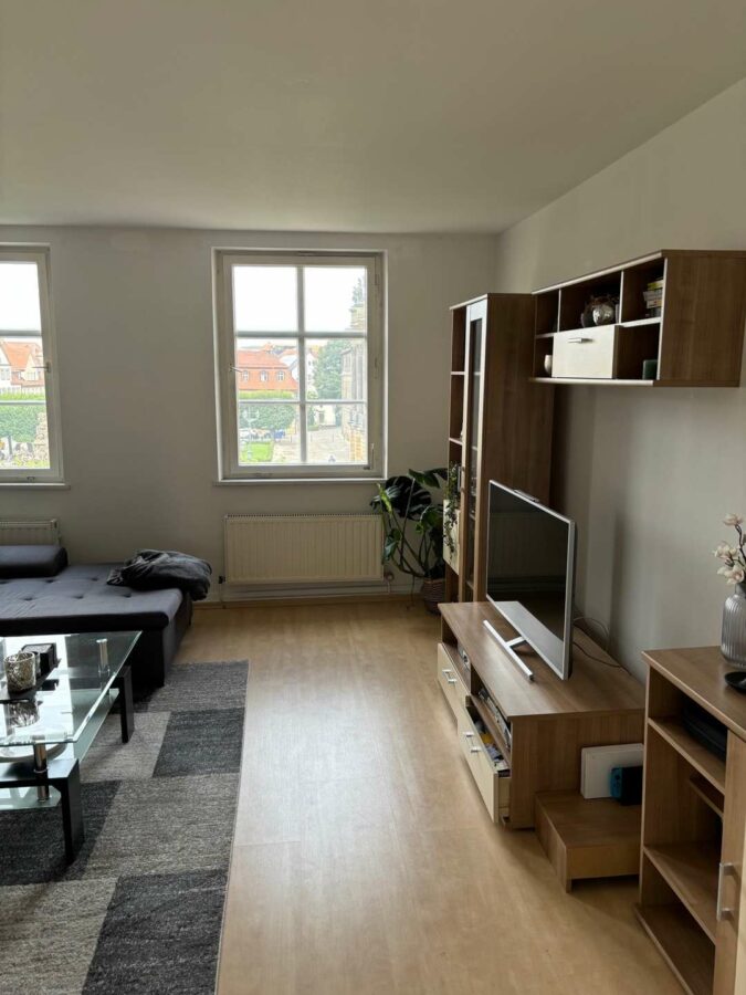 Innenstadt**Renovierte 2-Zimmer-Altbau-Wohnung!!** - Wohnzimmer