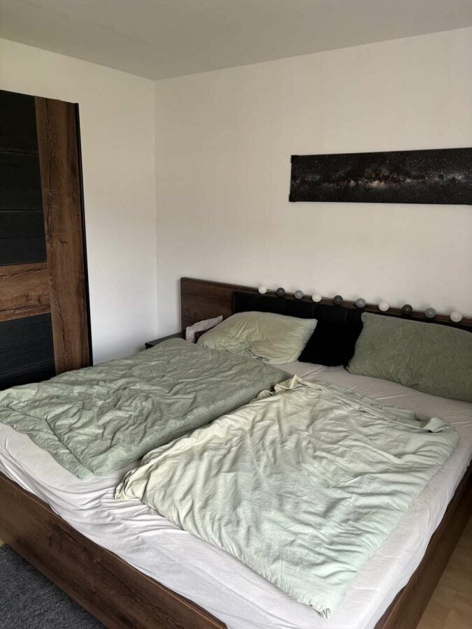 Innenstadt**Renovierte 2-Zimmer-Altbau-Wohnung!!** - Schlafzimmer